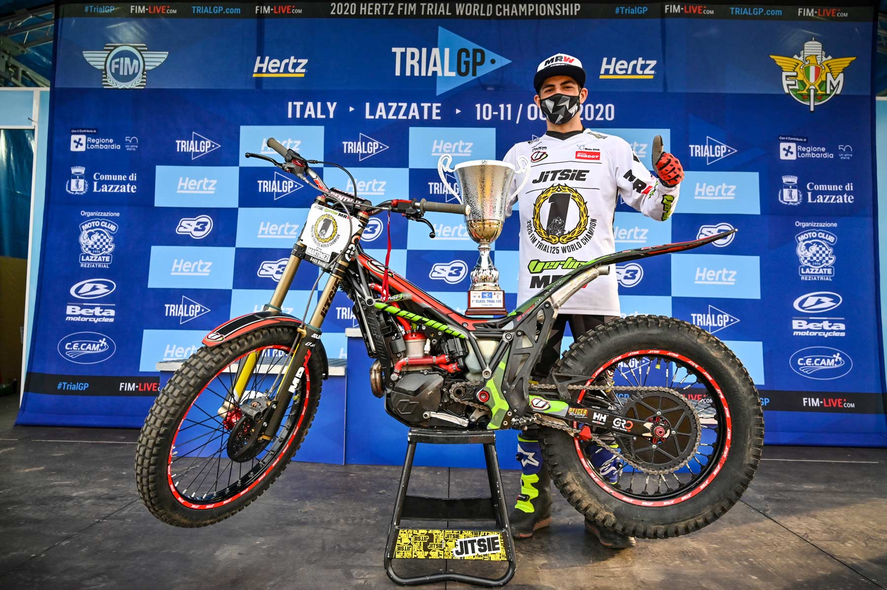 VERTIGO UND PAU MARTÍNEZ AUCH 2021/22